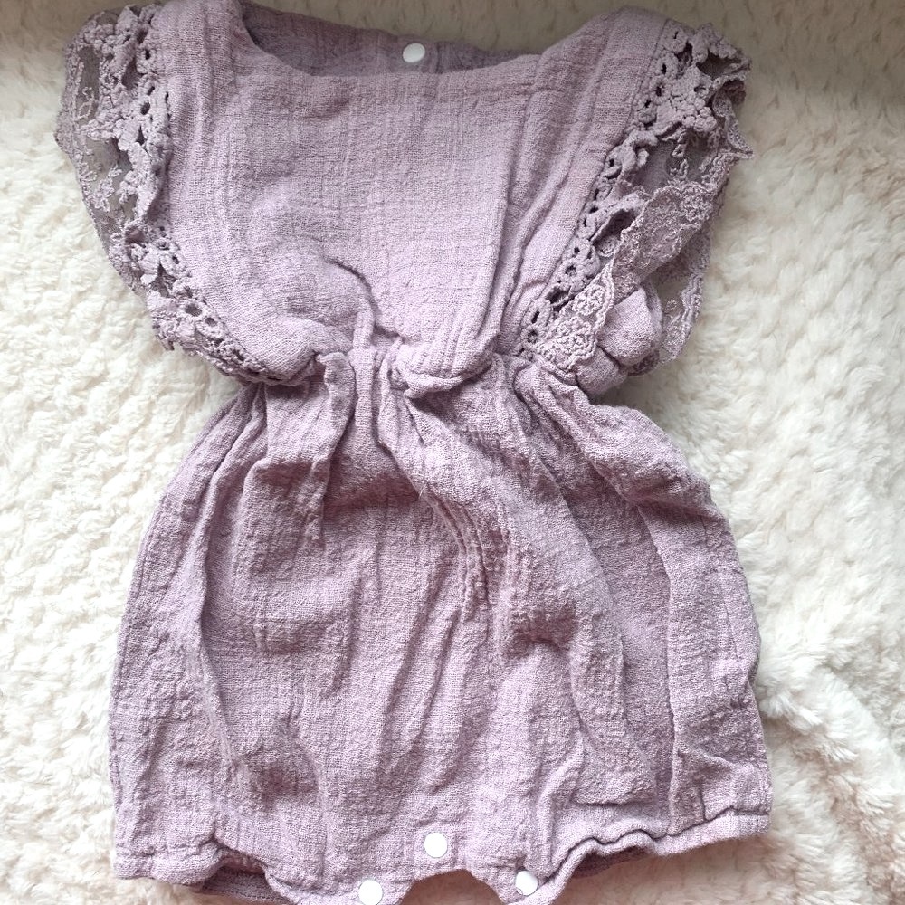 🌿$10 Sale🌿 Purple Frill Sleeveless Infant Linen Romper -Size 6 to 9 Months